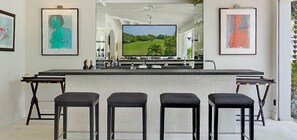 5 bedrooms, free WiFi