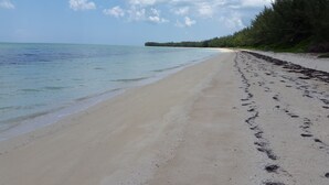 Snorkeling, kayaking - Andros Treazure (Staniard Creek)