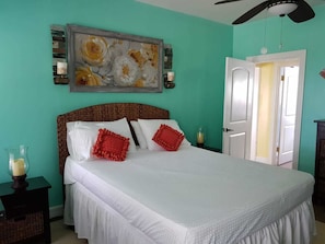 Rideaux occultants, fer et planche à repasser, Wi-Fi gratuit