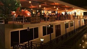 Food and drink - Greeb Acres Service Apartment (Yangon)