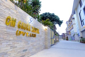 Front of property - Hotel Glory Garden (Pokhara)