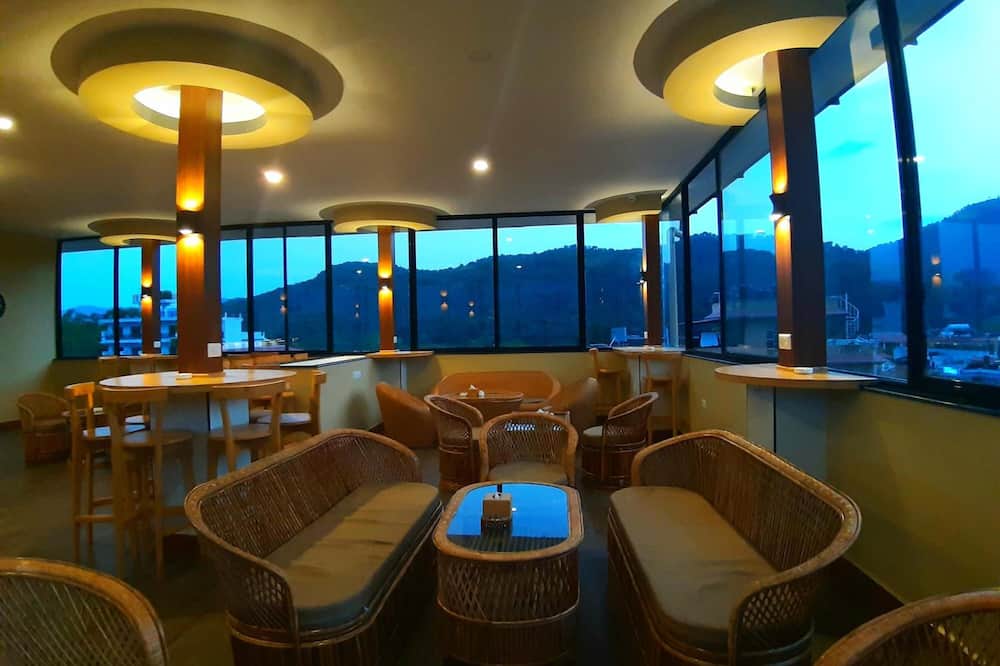 Hotel Glory Garden