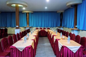 Banquet hall - Hotel Glory Garden (Pokhara)