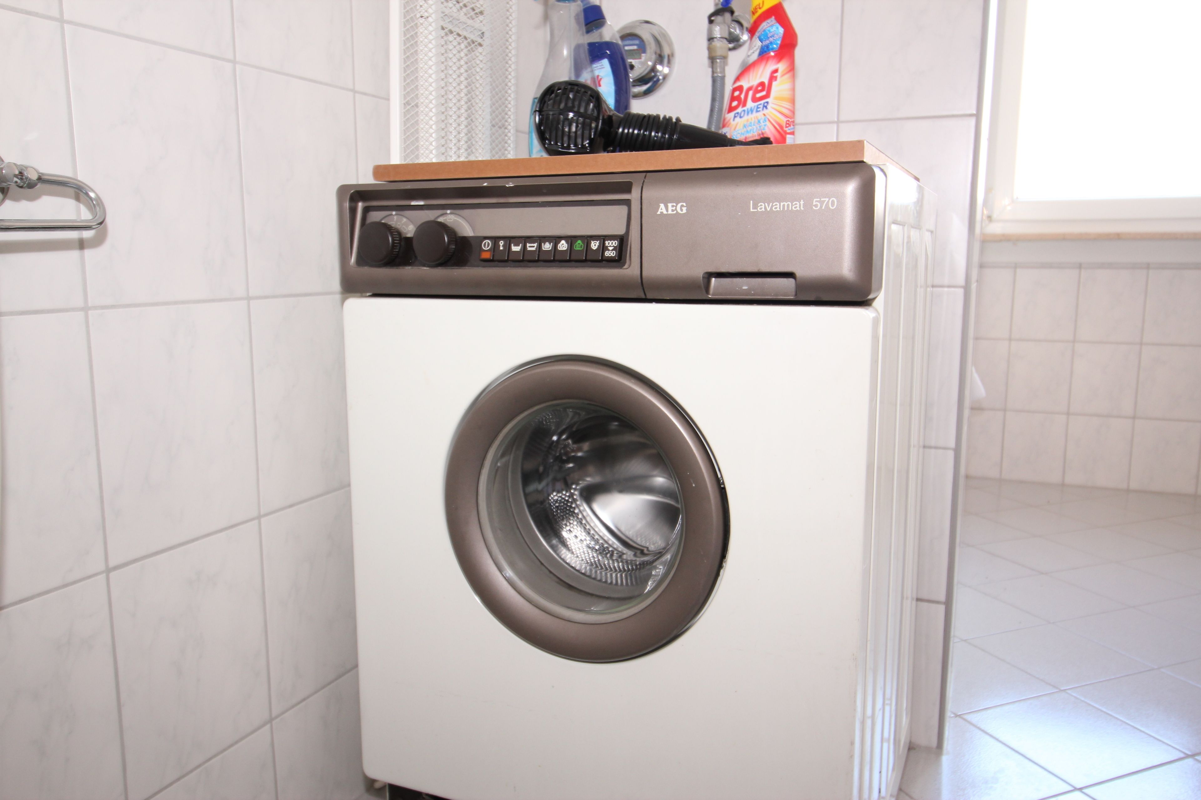 Apartment | Badezimmerausstattung | Kostenlose Toilettenartikel, Haartrockner, Handtücher, Toilettenpapier