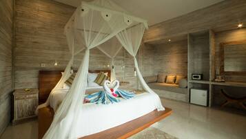 豪華洋房, 1 張特大雙人床, 花園景觀 | 迷你吧、客房內保險箱、書桌、免費無線上網