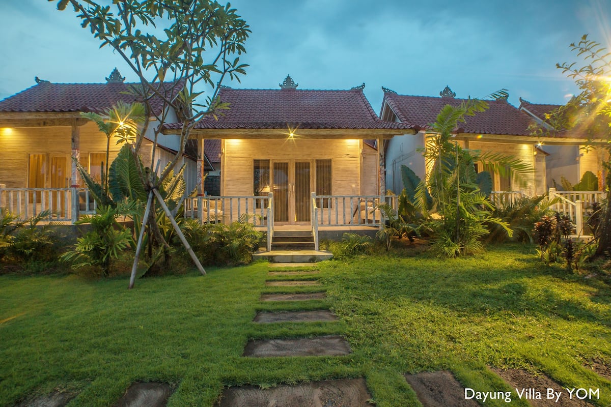 Bungalow Deluxe, 1 très grand lit, vue jardin