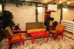 Lobby sitting area - Marvell City Otel (Trabzon)