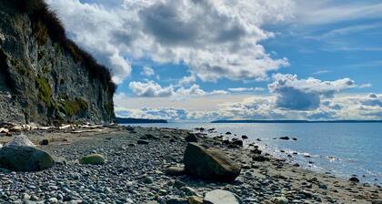 Escapada moderna a orillas del mar en la isla de Whidbey: vistas épicas !!