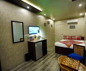 Luxury Double Room | Property grounds - Stay At Kumbh (Karchana)