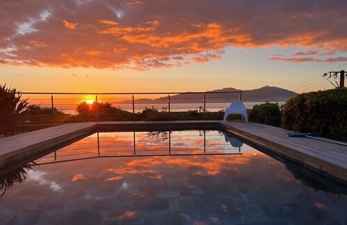 New 120m2 villa in a quiet residential villa with view of the Ajaccio golf