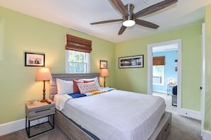 5 bedrooms, iron/ironing board, free WiFi, bed sheets