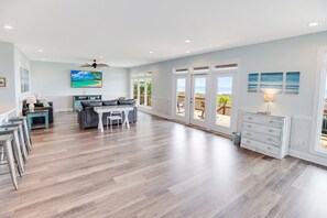 Smart TV, video games, DVD player, books - Spring Deals! Heated Pool, Oceanfront Private Beach Access, Theater, Game Room (North Myrtle Beach)