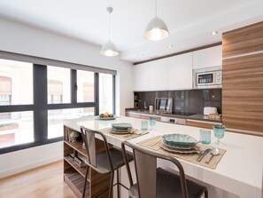 Unclassified image, 5 of 26, button - ChezmoiHomes Plaza Nueva Penthouse (Granada)