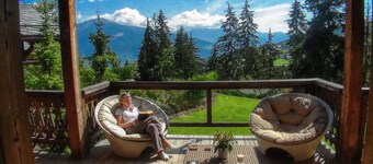 El Condor, Luxury chalet with sauna and jacuzzi in ski and golf resort