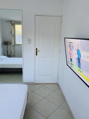 2 camere, ferro/asse da stiro, culla da viaggio, Wi-Fi gratuito