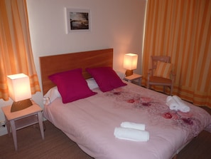 1 bedroom, desk, iron/ironing board, bed sheets