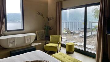 6 Schlafzimmer, Zimmersafe, Bügeleisen/Bügelbrett, kostenloses WLAN