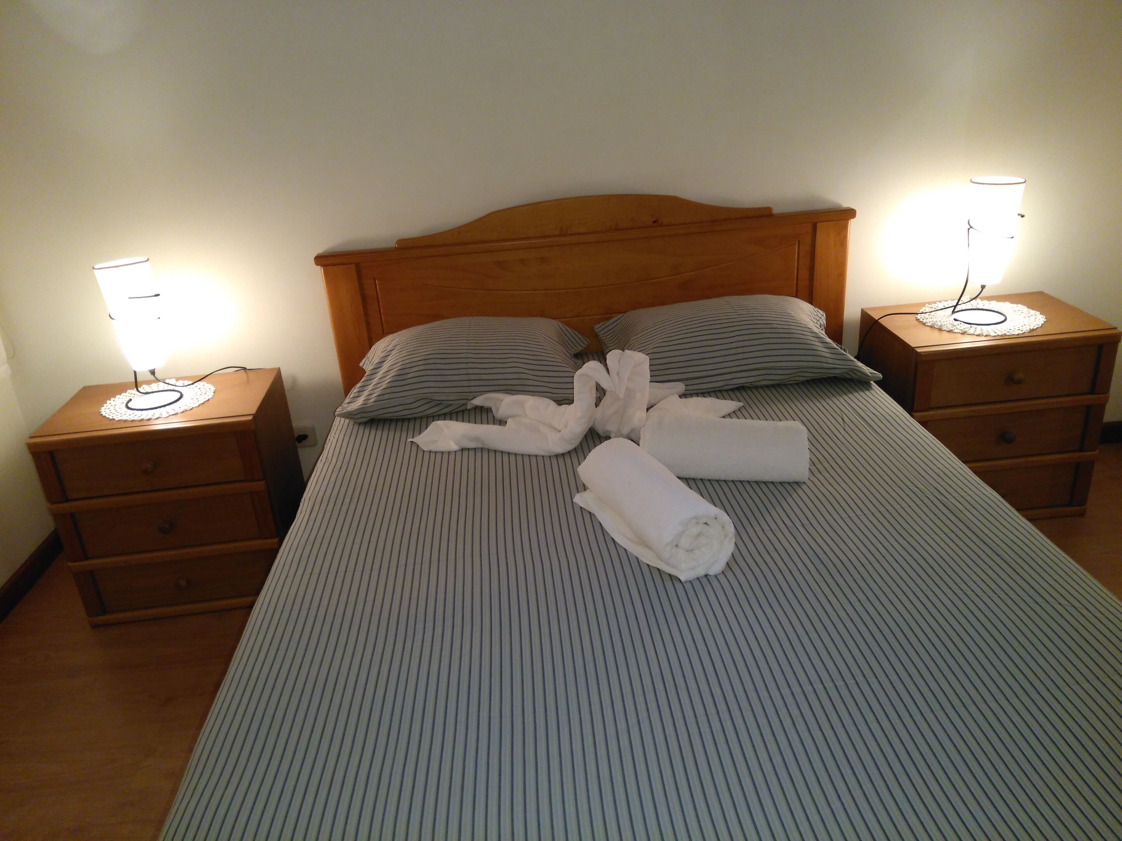 3 bedrooms, iron/ironing board, Internet, bed sheets