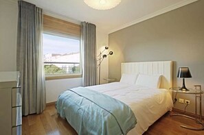 1 makuuhuone, silitysrauta/-lauta, Wi-Fi, vuodevaatteet