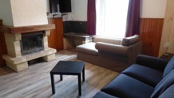 TV, fireplace, DVD player, table football