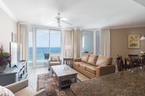 Smart TV, DVD player, stereo