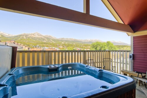 1 Block zur Main Street, 300 Meter von den Skiliften entfernt