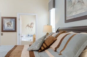 6 bedrooms, in-room safe, iron/ironing board, free WiFi