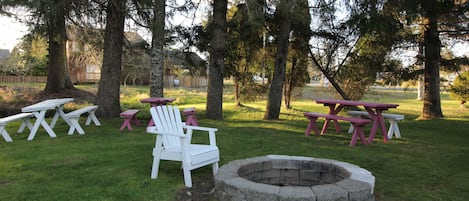 BBQ/picnic area