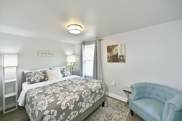 1 bedroom, iron/ironing board, WiFi, bed sheets