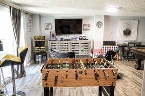 Spielezimmer