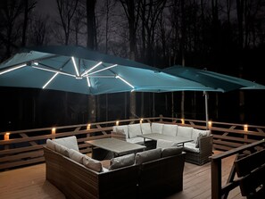Outdoor dining - Treasure Lake Vacation Rental (Sleeps 16!) (Du Boise)