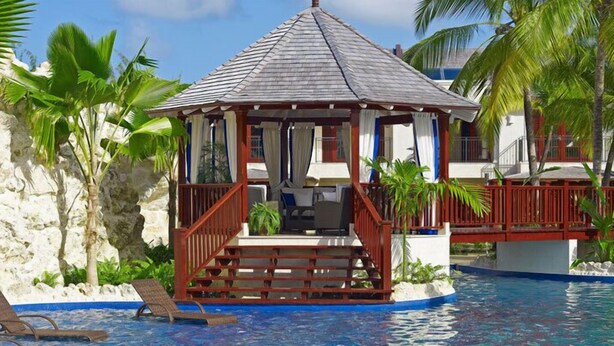 Gazebo - Claridges 6 (Gibbes)
