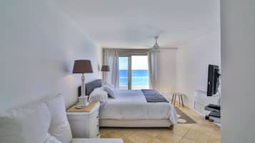 2 bedrooms, in-room safe, iron/ironing board, travel cot