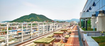 The Venezia Suite Hotel