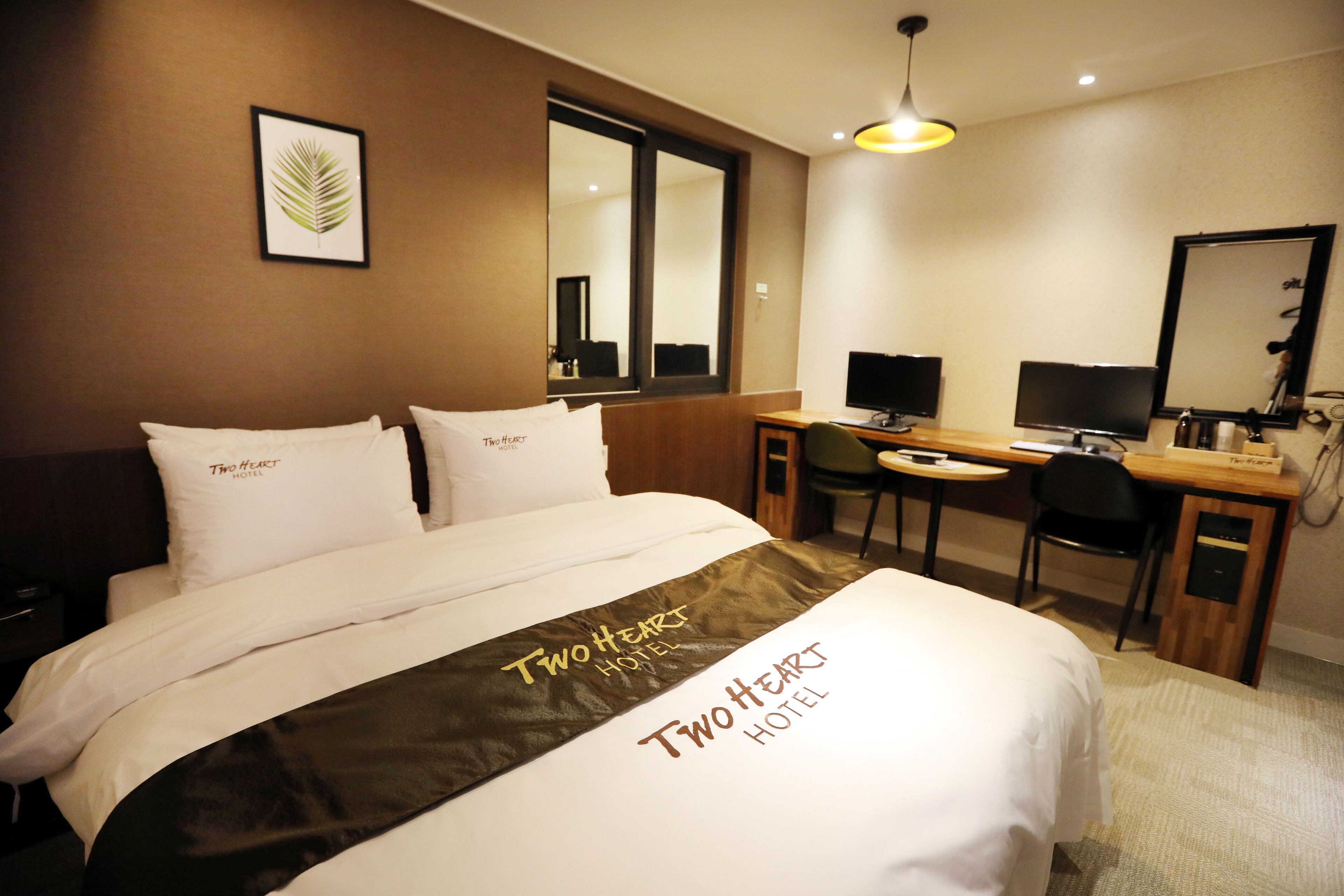 standard room | 1 bedroom, blackout curtains, soundproofing, free wifi