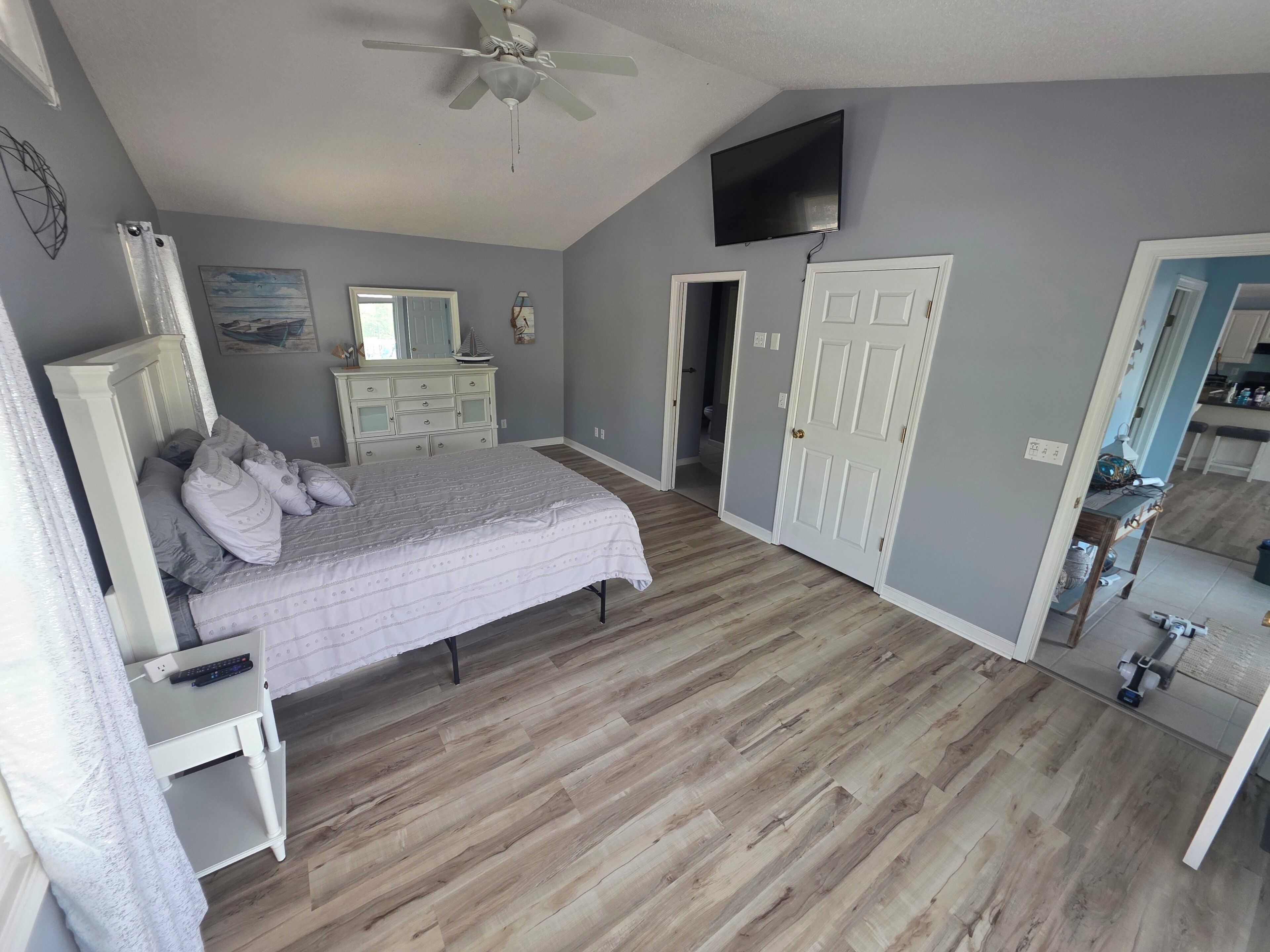 4 chambres, Wi-Fi gratuit, draps fournis