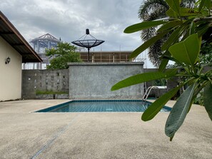 Outdoor pool - Studio 77 Phuket (Chalong)