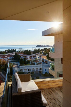 Elite Apartment, Sea View | Balcony - Budva Bay VIew Luxury Apartments (Budva)