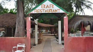 Front of property - Le Finio (Joal-Fadiout)