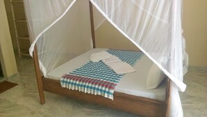 Comfort Double Room, 1 Queen Bed, Smoking, Beach View | Iron/ironing board (on request), bed sheets - Zanzibar Youth Hostel (Makunduchi)