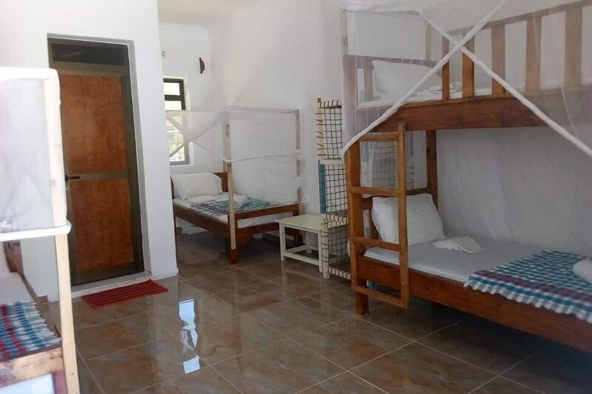 Shared Dormitory, 1 Single Bed, Non Smoking | Iron/ironing board, bed sheets
