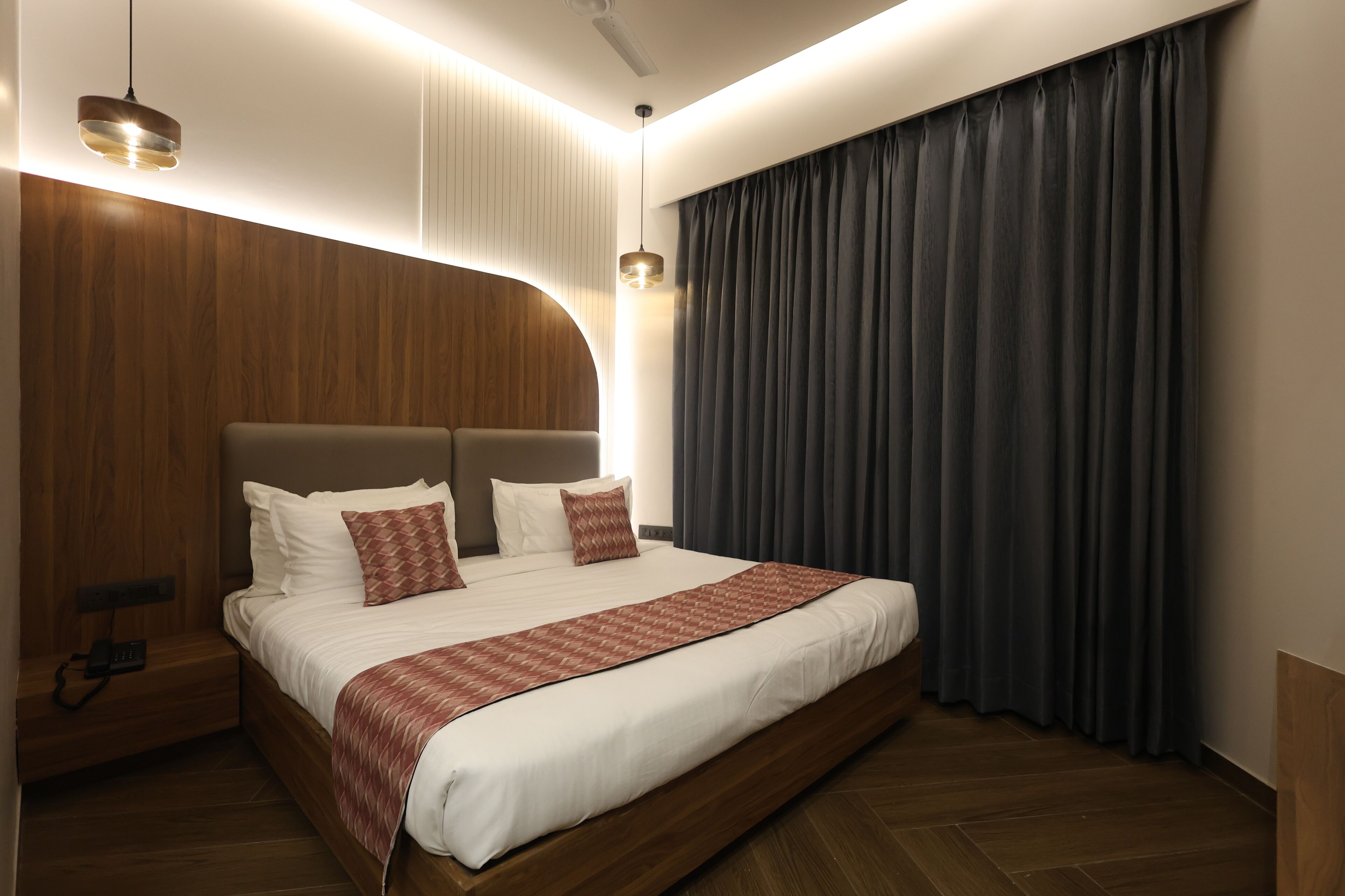 Luxury Room | Desk, free WiFi