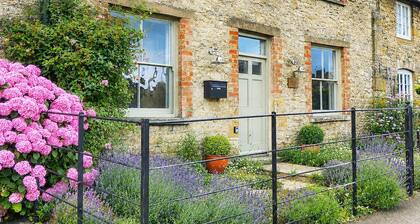 Rathbone Cottage