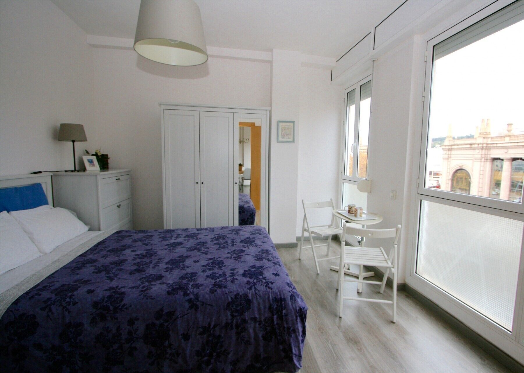 3 chambres, fer et planche à repasser, Wi-Fi gratuit, draps fournis