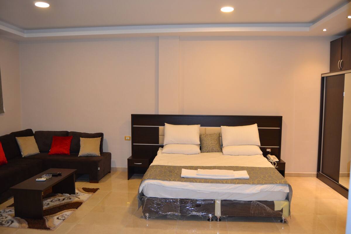 Luxury Studio Suite, 1 King Bed with Sofa bed, Accessible, Smoking | View from room
