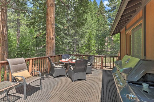 Lake Tahoe Family Home w/ Hot Tub & Game Room!