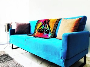 Fernseher, Kamin, DVD-Player, Stereoanlage