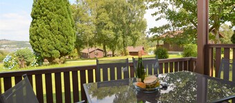 Stunning location with sea and hill views, close to resort facilities