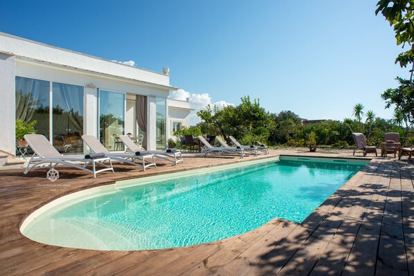 Piscina a l'aire lliure 