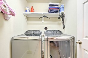 Interior - Majestic Home Away from Home (Richmond)